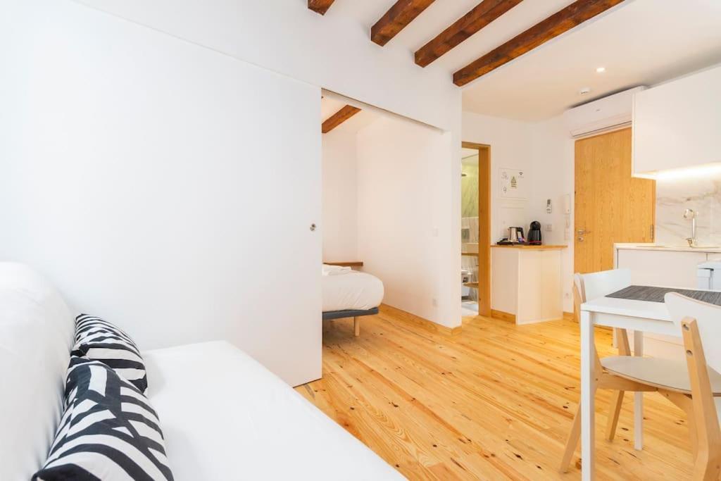 1e Brand New Right In The Heart Of Alfama * Lissabon