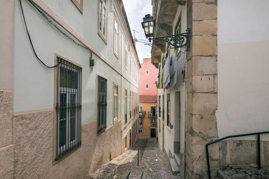 Appartement 1e Brand New Right In The Heart Of Alfama